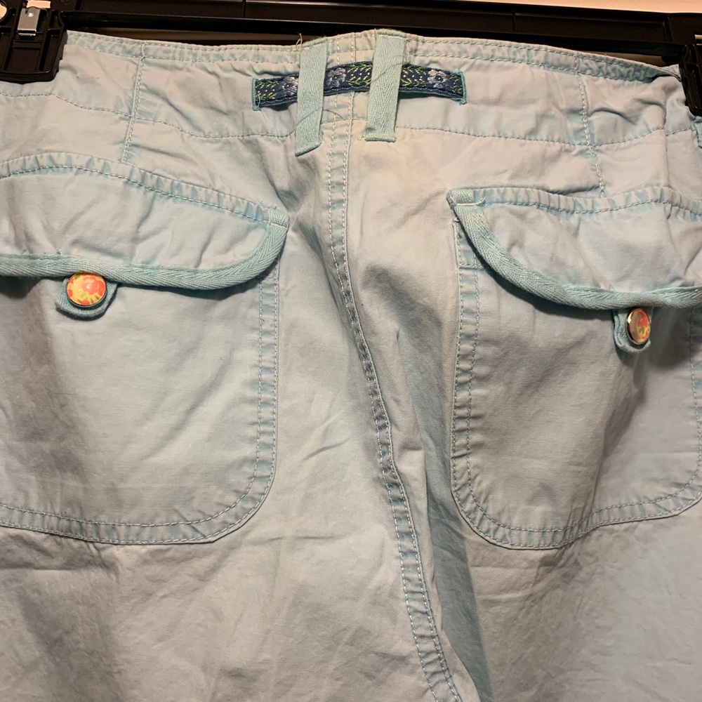 Capris - Picture 6 of 7